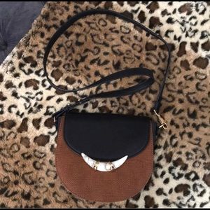 Stella & Dot vegan crossbody handbag purse black